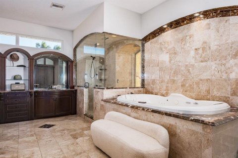 Villa ou maison à louer à Gulfport, Floride: 3 chambres, 314.1 m2 № 2125855 - photo 21