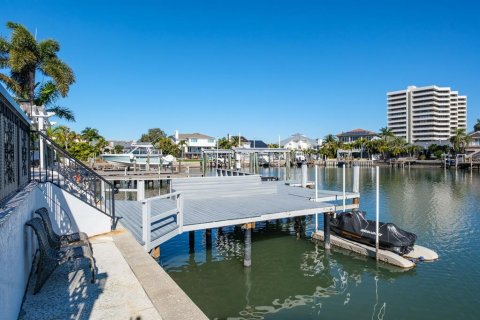 Villa ou maison à louer à Gulfport, Floride: 3 chambres, 314.1 m2 № 2125855 - photo 3