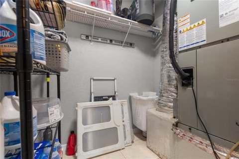 Duplex à vendre à Bradenton, Floride: 5 chambres, 193.33 m2 № 1883299 - photo 14
