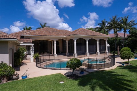 House in Palm Beach Gardens, Florida 4 bedrooms, 477.15 sq.m. № 2244988 - photo 28