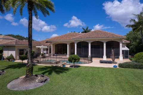 House in Palm Beach Gardens, Florida 4 bedrooms, 477.15 sq.m. № 2244988 - photo 29