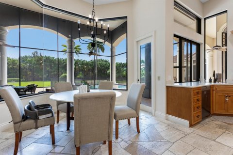 House in Palm Beach Gardens, Florida 4 bedrooms, 477.15 sq.m. № 2244988 - photo 5