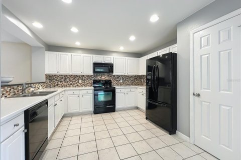 Villa ou maison à vendre à Orlando, Floride: 3 chambres, 227.15 m2 № 1883656 - photo 21
