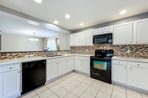Villa ou maison à vendre à Orlando, Floride: 3 chambres, 227.15 m2 № 1883656 - photo 25