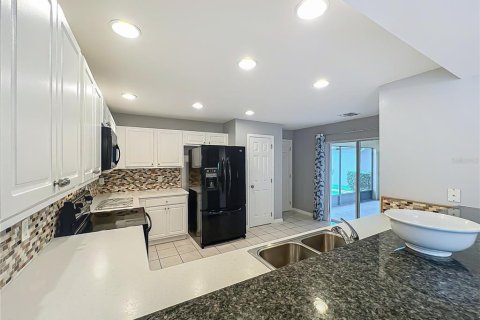 Villa ou maison à vendre à Orlando, Floride: 3 chambres, 227.15 m2 № 1883656 - photo 19