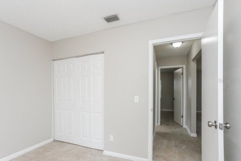 Casa en alquiler en Valrico, Florida, 3 dormitorios, 115.57 m2 № 1885074 - foto 10