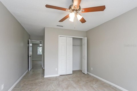 Casa en alquiler en Valrico, Florida, 3 dormitorios, 115.57 m2 № 1885074 - foto 8