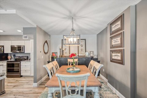 Condominio en venta en Redington Shores, Florida, 2 dormitorios, 99.41 m2 № 1826151 - foto 14