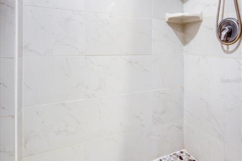 Condominio en venta en Redington Shores, Florida, 2 dormitorios, 99.41 m2 № 1826151 - foto 28