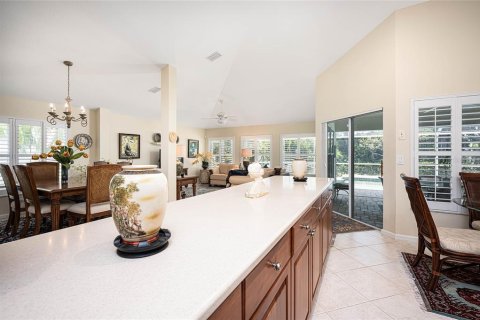 House in Port Charlotte, Florida 2 bedrooms, 163.69 sq.m. № 1680572 - photo 17