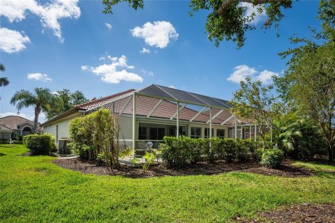 House in Port Charlotte, Florida 2 bedrooms, 163.69 sq.m. № 1680572 - photo 2