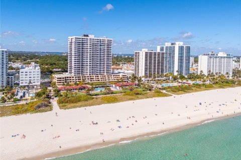 Condominio en venta en Miami Beach, Florida, 1 dormitorio, 78.78 m2 № 2036765 - foto 26