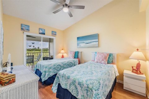Condo in Holmes Beach, Florida, 2 bedrooms  № 1901193 - photo 20
