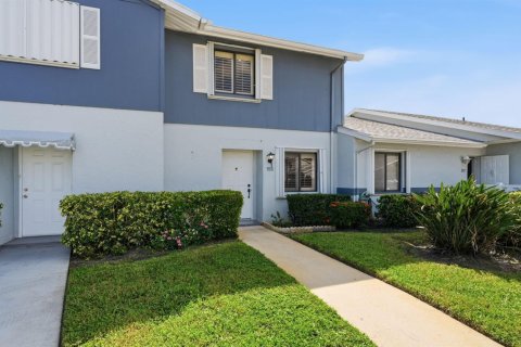 Condo à West Palm Beach, Floride, 2 chambres № 2418053
