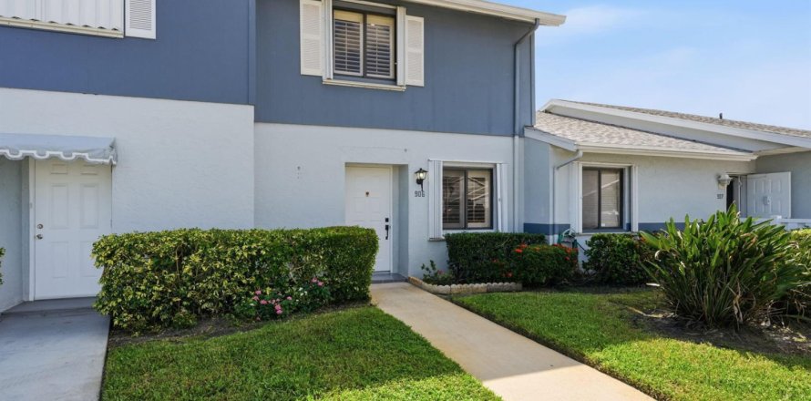 Condo à West Palm Beach, Floride, 2 chambres  № 2418053