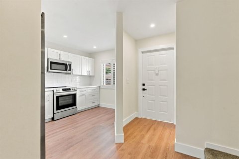 Copropriété à vendre à West Palm Beach, Floride: 2 chambres, 121.05 m2 № 2418053 - photo 16