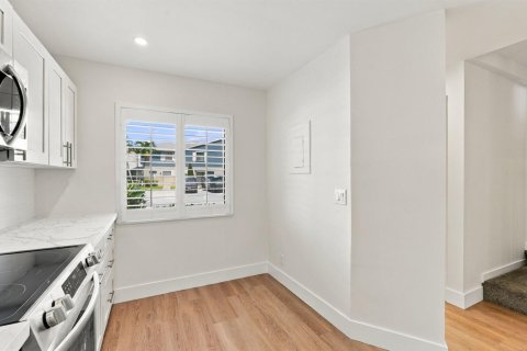 Copropriété à vendre à West Palm Beach, Floride: 2 chambres, 121.05 m2 № 2418053 - photo 13
