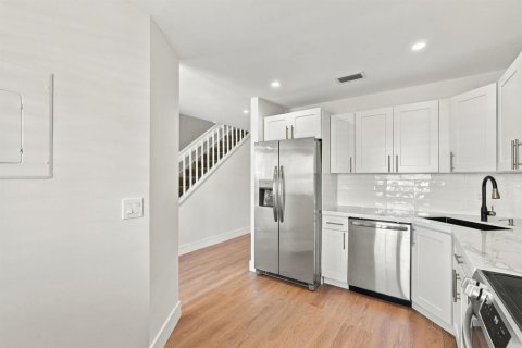 Copropriété à vendre à West Palm Beach, Floride: 2 chambres, 121.05 m2 № 2418053 - photo 12
