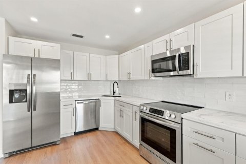 Copropriété à vendre à West Palm Beach, Floride: 2 chambres, 121.05 m2 № 2418053 - photo 11