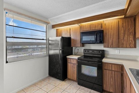 Copropriété à vendre à West Palm Beach, Floride: 2 chambres, 133.97 m2 № 2153670 - photo 4