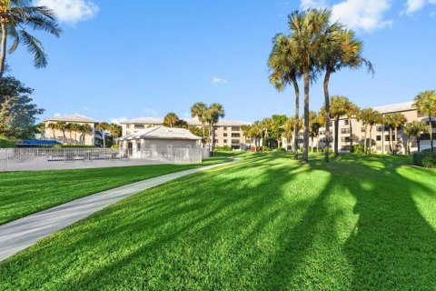 Copropriété à vendre à West Palm Beach, Floride: 2 chambres, 133.97 m2 № 2153670 - photo 25