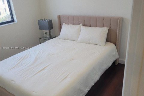 Adosado en alquiler en Miami Gardens, Florida, 4 dormitorios, 193.79 m2 № 1932385 - foto 22
