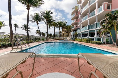 Copropriété à louer à Deerfield Beach, Floride: 2 chambres, 218.32 m2 № 2146747 - photo 4
