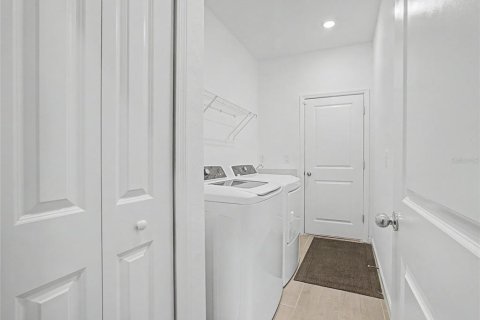 Villa ou maison à vendre à Ocala, Floride: 4 chambres, 212.93 m2 № 2238976 - photo 19