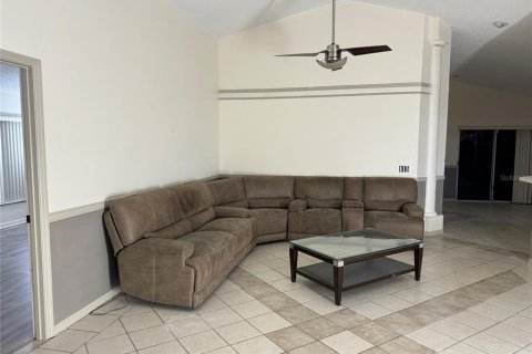 House in Lake Mary, Florida 3 bedrooms, 169.18 sq.m. № 2231199 - photo 7