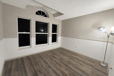 House in Lake Mary, Florida 3 bedrooms, 169.18 sq.m. № 2231199 - photo 12