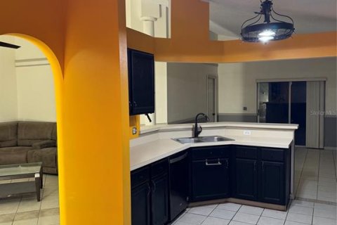 House in Lake Mary, Florida 3 bedrooms, 169.18 sq.m. № 2231199 - photo 4
