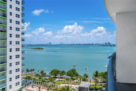 Condominio en venta en Miami, Florida, 1 dormitorio, 76.64 m2 № 1936795 - foto 10