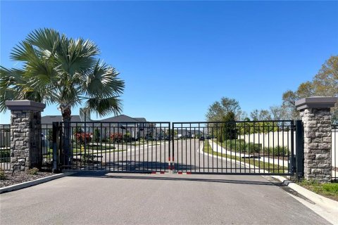 House in Bradenton, Florida 4 bedrooms, 217.39 sq.m. № 1904485 - photo 9