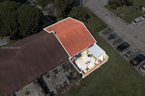 Купить таунхаус в Хомстед, Флорида 3 спальни, 111.48м2, № 2051121 - фото 30