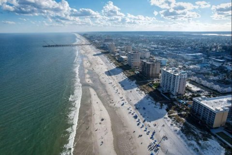 Touwnhouse à vendre à Jacksonville Beach, Floride: 4 chambres, 168.34 m2 № 1793276 - photo 6