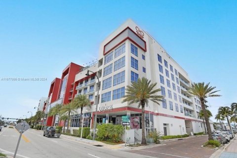 Condominio en venta en Hollywood, Florida, 2 dormitorios, 88.63 m2 № 2077207 - foto 23