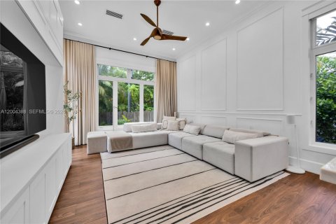 Villa ou maison à vendre à Coral Gables, Floride: 4 chambres, 260.22 m2 № 2068825 - photo 9