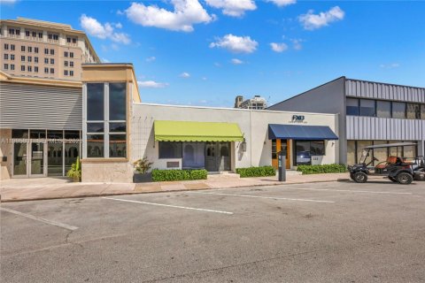 Immobilier commercial à Coral Gables, Floride № 2255990