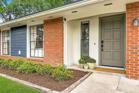 Casa en venta en Winter Springs, Florida, 4 dormitorios, 202.62 m2 № 2393734 - foto 8