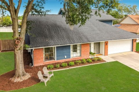 Casa en venta en Winter Springs, Florida, 4 dormitorios, 202.62 m2 № 2393734 - foto 6
