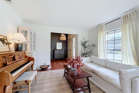 Casa en venta en Winter Springs, Florida, 4 dormitorios, 202.62 m2 № 2393734 - foto 14