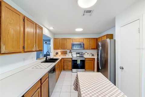 Casa en venta en Winter Springs, Florida, 4 dormitorios, 202.62 m2 № 2393734 - foto 27