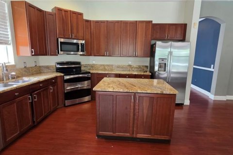 House in Tampa, Florida 4 bedrooms, 239.22 sq.m. № 2234315 - photo 20