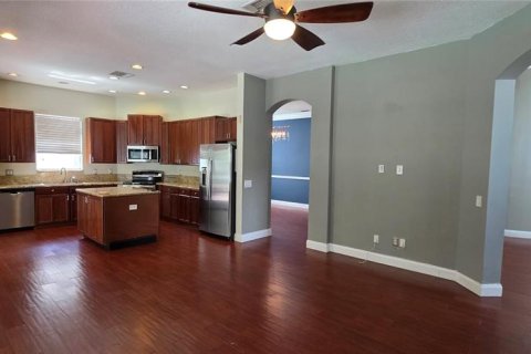 House in Tampa, Florida 4 bedrooms, 239.22 sq.m. № 2234315 - photo 14
