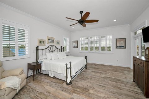 Casa en venta en Treasure Island, Florida, 3 dormitorios, 247.21 m2 № 1513495 - foto 28