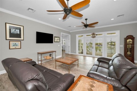 Casa en venta en Treasure Island, Florida, 3 dormitorios, 247.21 m2 № 1513495 - foto 11