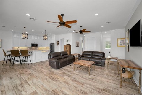 Casa en venta en Treasure Island, Florida, 3 dormitorios, 247.21 m2 № 1513495 - foto 17
