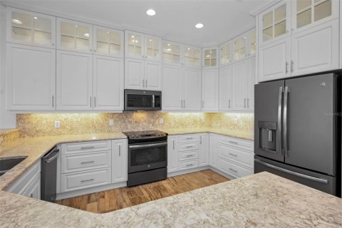 Casa en venta en Treasure Island, Florida, 3 dormitorios, 247.21 m2 № 1513495 - foto 20