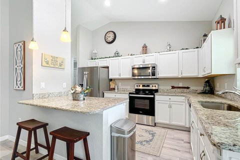 House in Ocala, Florida 3 bedrooms, 165.46 sq.m. № 1770915 - photo 8