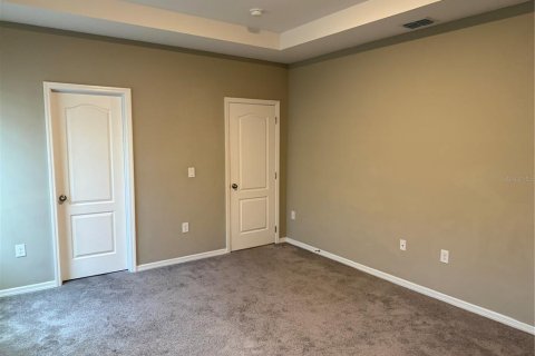 Villa ou maison à louer à Leesburg, Floride: 3 chambres, 183.76 m2 № 2102383 - photo 12